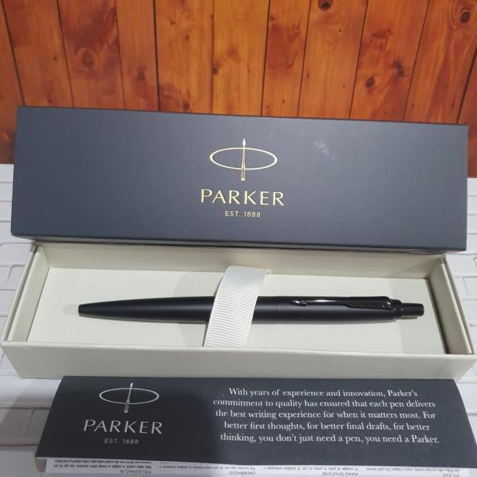 

Pulpen Parker Jotter XL Matte Black