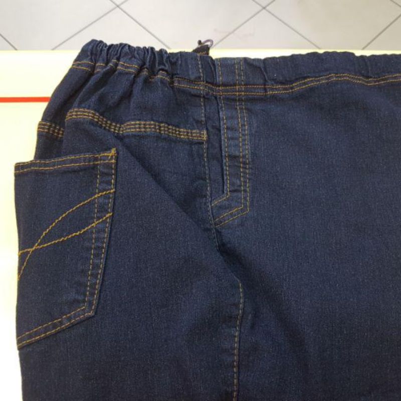 Celana hamil jeans jumbo/celana hamil jeans big size/celana ibu hamil bahan jeans/celana wanita hamil bahan jeans/celana ibu hamil ukuran besar/celana ibu hamil 100kg/celana jeans hamil/jeans hamil/jeans ibu hamil/celana hamil bahan jeans setrich