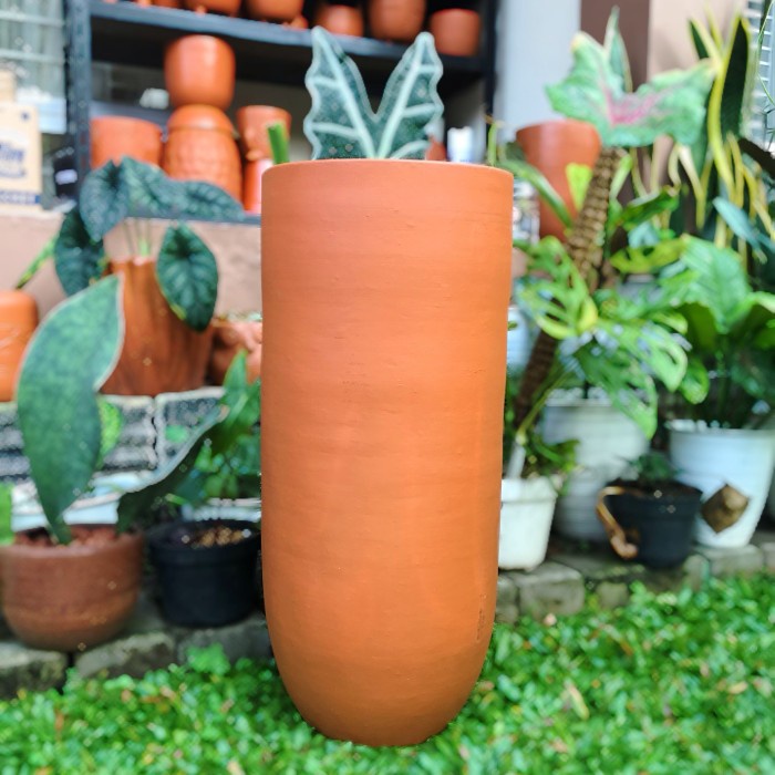 Poo Pot Terakota Gerabah Terracotta Peluru Tinggi