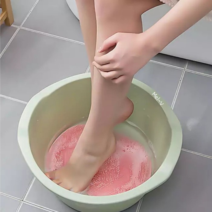 FMFIT BACK RUBBED SIKAT PENGGOSOK PUNGGUNG BADAN KAKI TEMPEL SILIKON