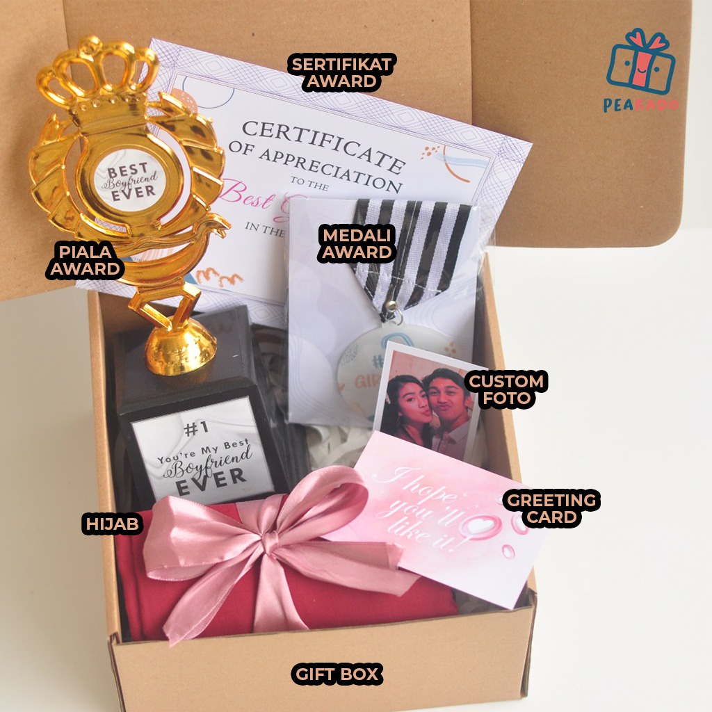 Hampers Paket Kado Cowok Cewek Muslim Piala Medali Hijab Sarung Pria Gift Box Ulang Tahun Ultah Lebaran