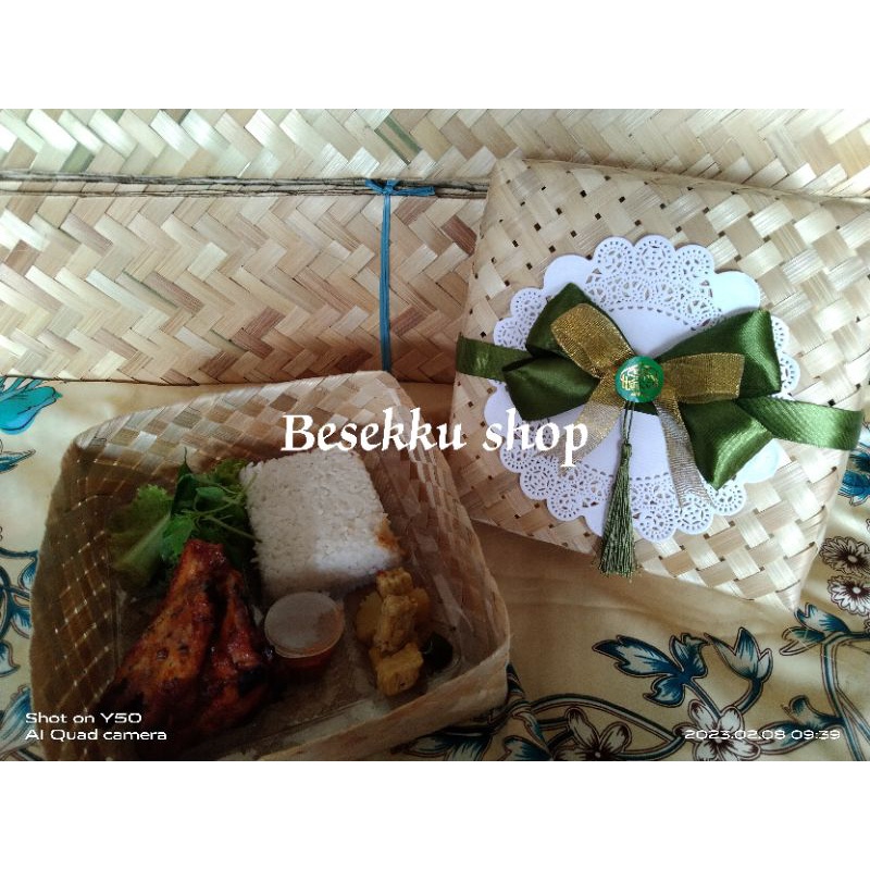 besek bambu cantik hampers