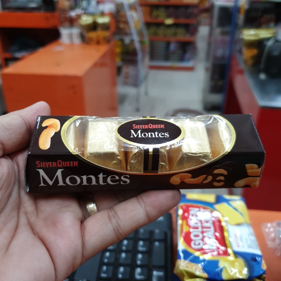 

PCS 50GR - MONTES 50GR / COKLAT SILVER QUEEN SILVERQUEEN / VALENTINE