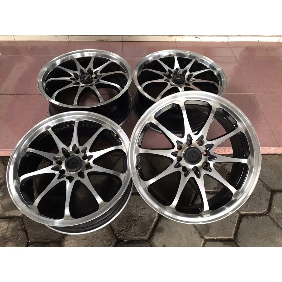 Velg Mobil Bekas Ring 17 Lubang 4 CE28 R17X7,5 8X100-114,3 ET45