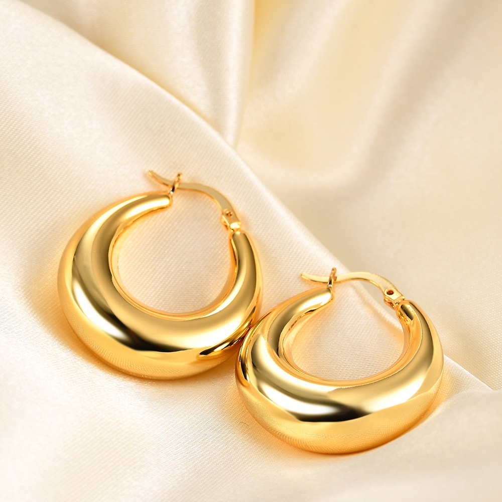 Anting Bentuk C Bahan Stainless Steel 18K Gold Gaya Eropa Amerika Untuk Wanita