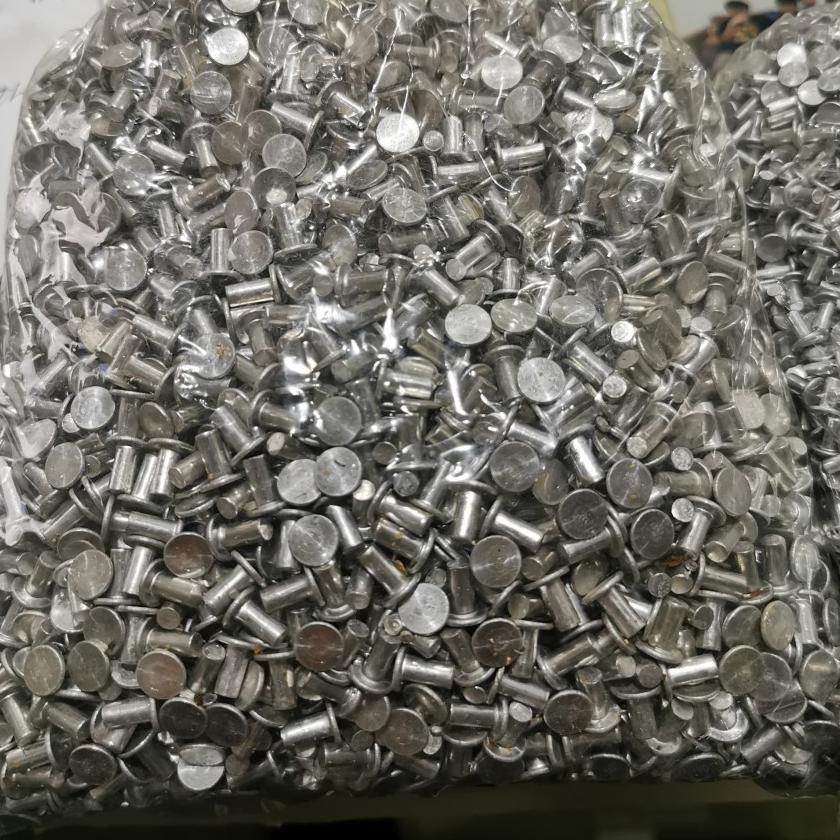 ➷ paku keling alumunium ☺