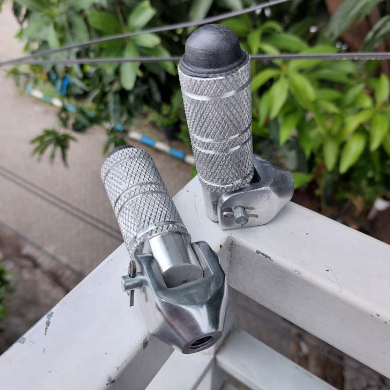 Jalu underbone jalu pijakan underbone lipat baut drat 14 universal full almunium sepasang