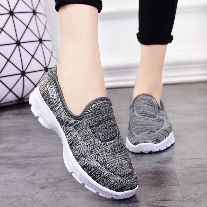 sepatu wanita import kekinian style model korea slip on