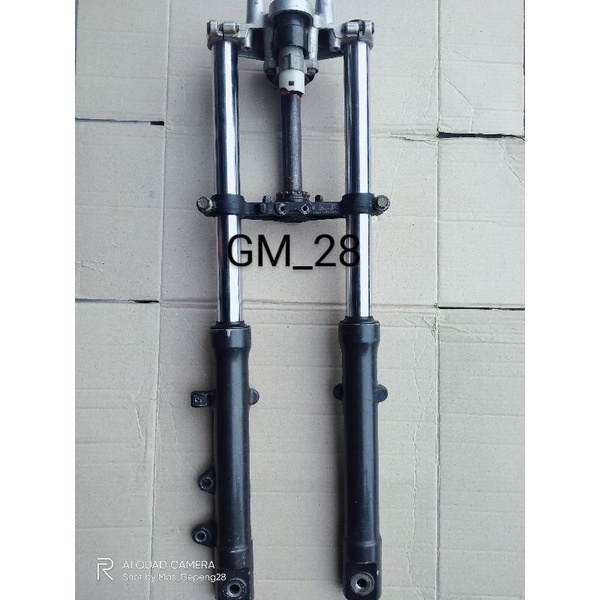 SOK DEPAN YAMAHA VIXION OLD 3C1 SATU SET (ORIGINAL)