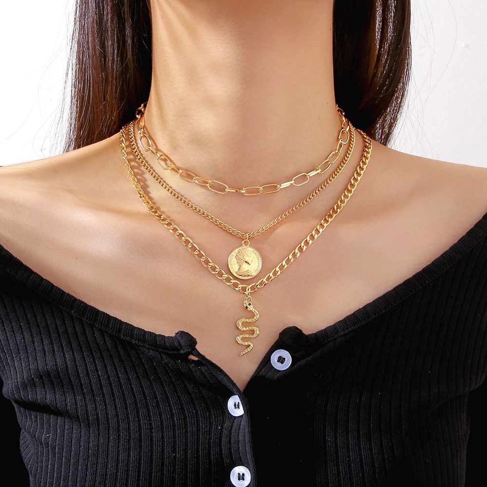 Baru Vintage Fashion Sederhana Cinta Hati Bintang Bulan Ular Liontin Kalung Untuk Wanita Multilayer Leher Rantai Kalung Perhiasan