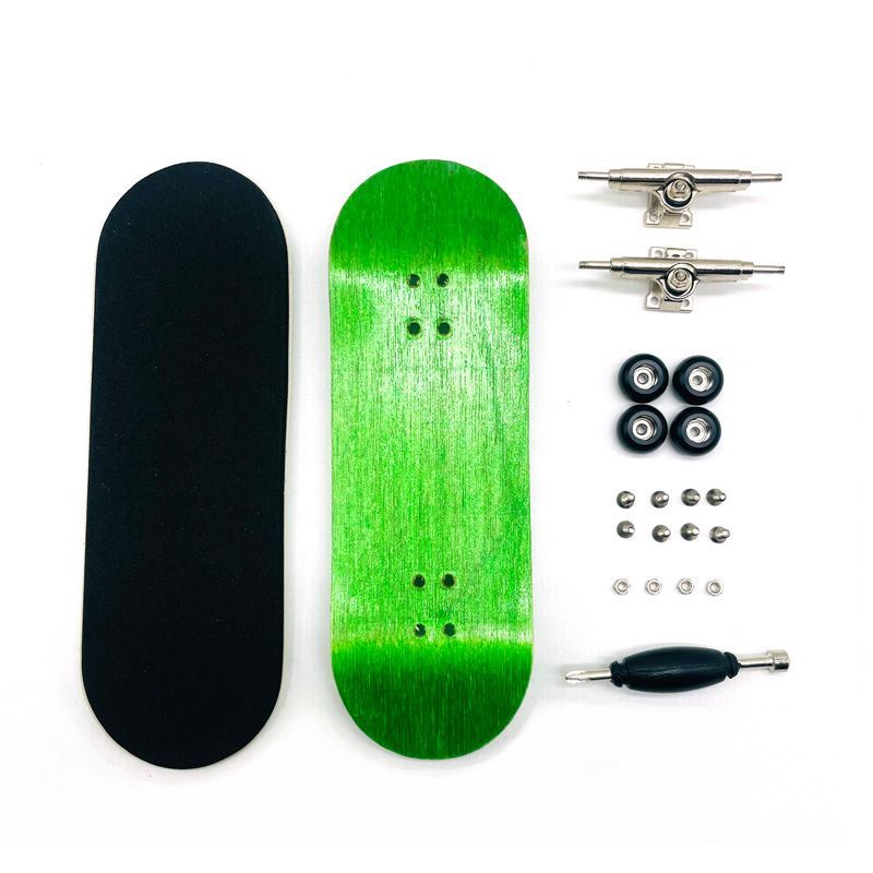Skateboard Jari Profesional Pencelupan Dua Sisi Upgrade Bantalan Roda Bola Maple Lima Lapis Dimulai