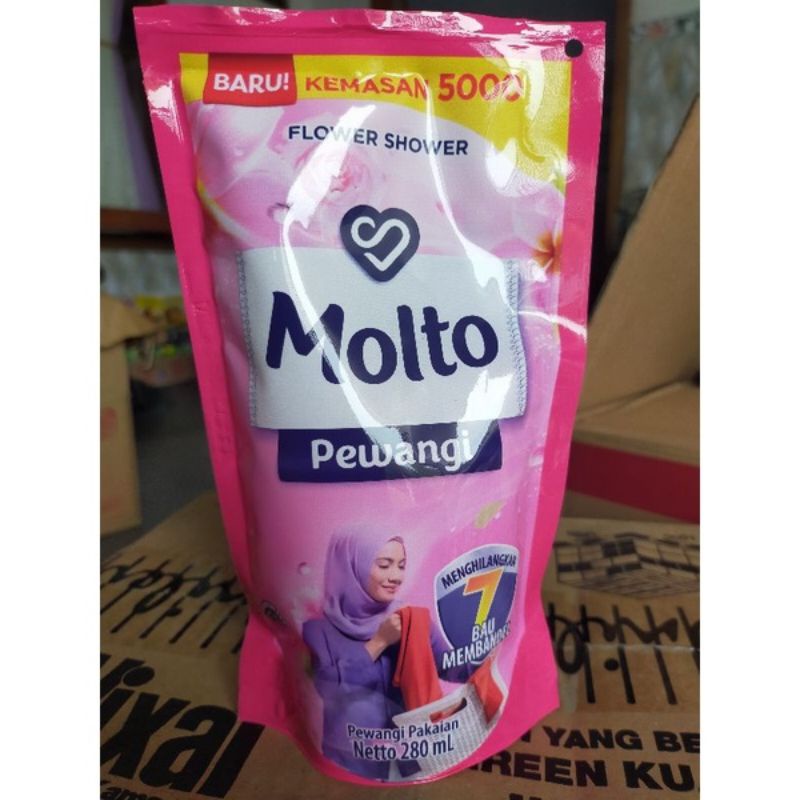 molto pewangi 280ml (5000an)