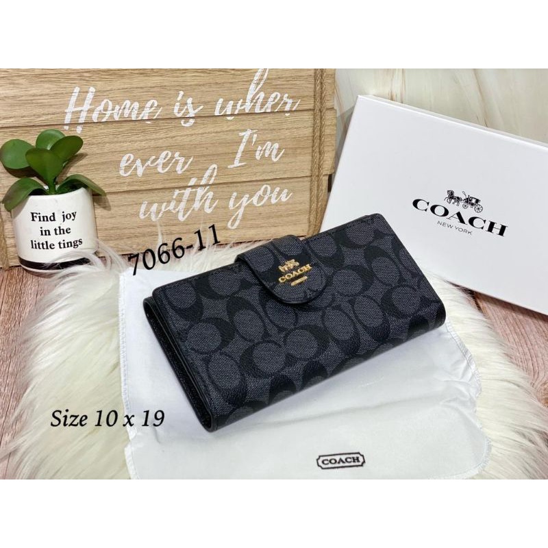 Dompet Lipat panjang Lidah/Dompet wanita free Box kode 7066