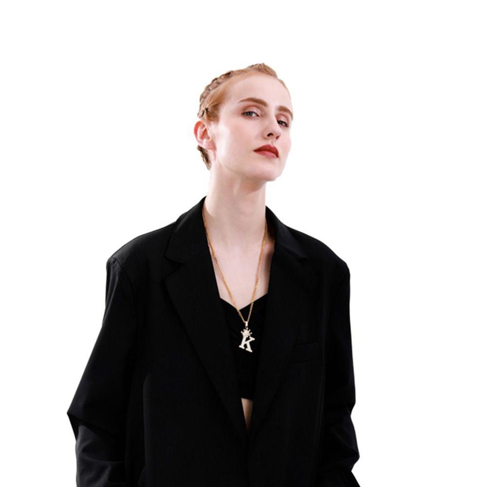 Mxbeauty Wanita Kalung Unik Unisex Sederhana 26huruf Liontin Rantai Klavikula Pasangan Niche Desain Hadiah Gadis Berlian Imitasi Sweater Rantai