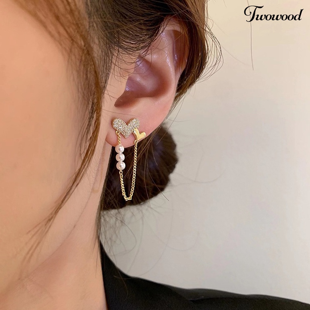 Twowood 1pasang Anting Wanita Bentuk Hati Mutiara Imitasi Rumbai Rantai Glossy Dekorasi Telinga Berlian Imitasi Mengkilap Permukaan Halus Pesta Women Earrings Women Jewelry