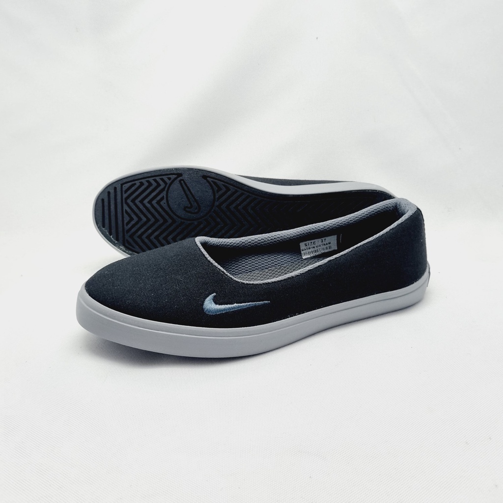 SEPATU WANITA SLIP ON BLT01.SEPATU SLIP ON TERBARU.SEPATU HIJABERS.SEPATU KULIAH.SEPATU SANTAI