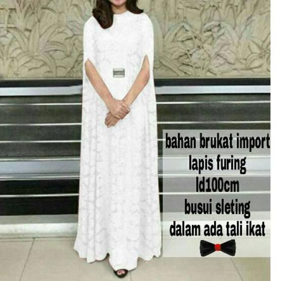 Cod KAFTAN FULL BROKAT PUTIH. DALAMAN ACCESORIES. DEPAN SLETING LD 100 Miliki