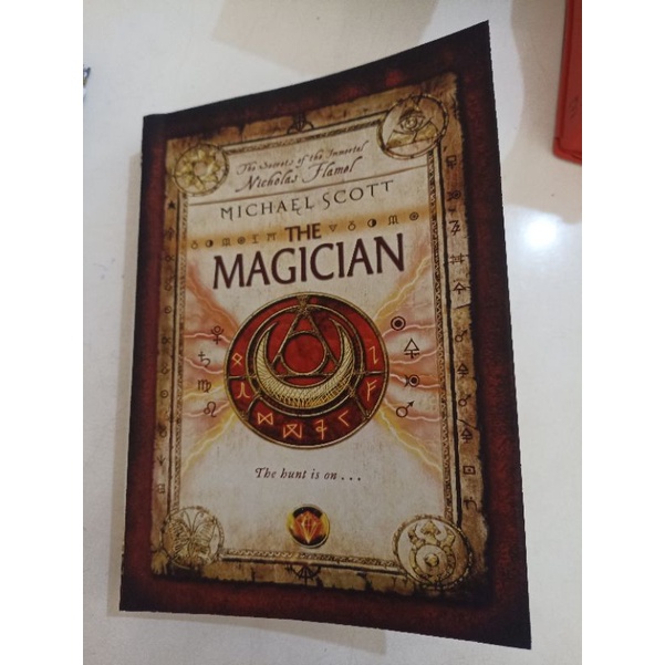 Novel Michael Scott-Nicholas Flamel Best Seller