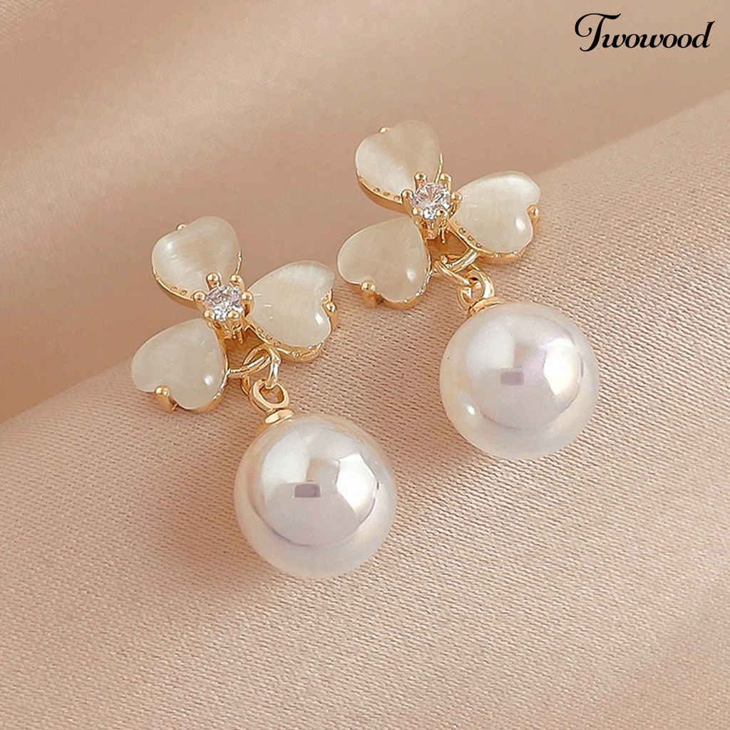 Twowood 1pasang Anting Stud Dainty Elegan Temperamen Gaya Perancis Mutiara Imitasi Opal Bunga Wanita Drop Earrings Perhiasan Aksesoris