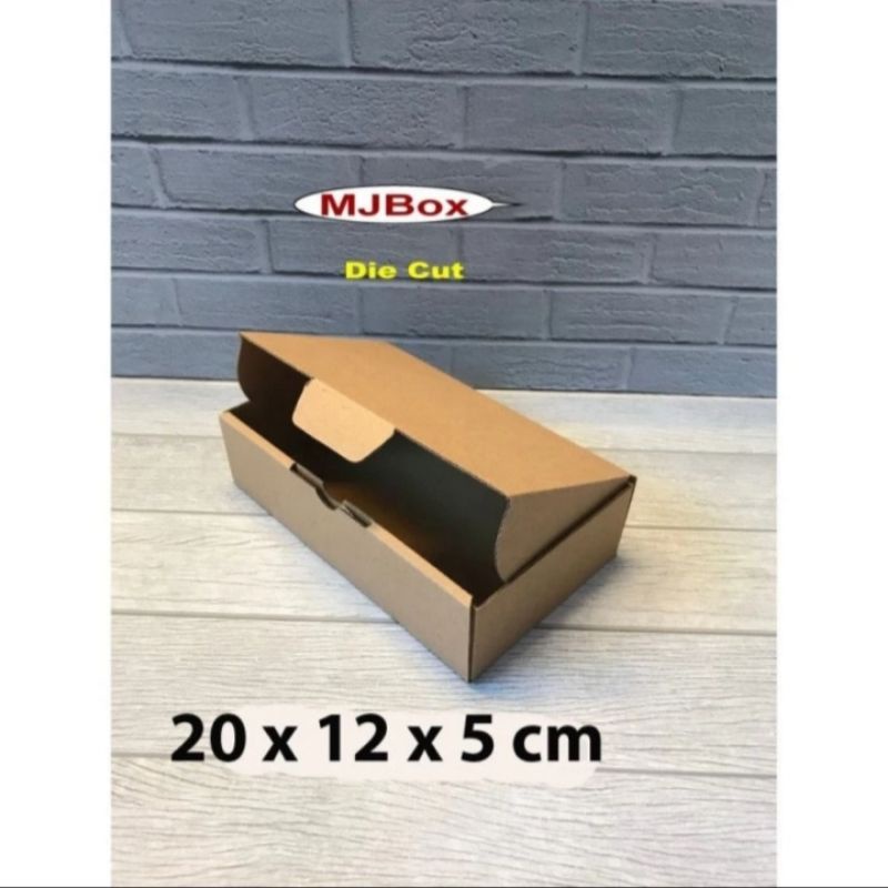

Kardus uk. 20x12x5 cm....Die Cut karton box untuk Kotak Aksesoris dll model box pizza