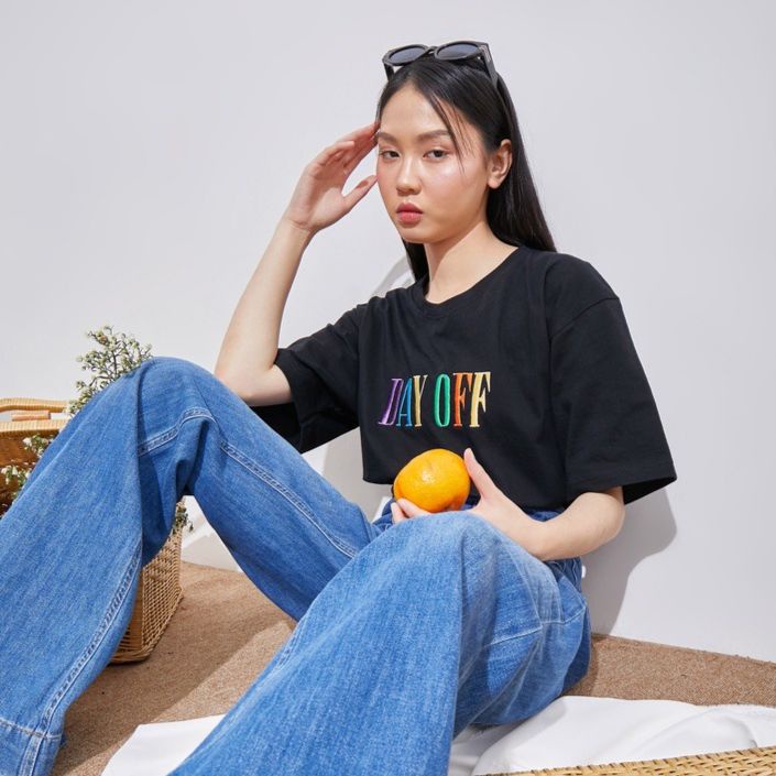 Day Off Embroidery Tee