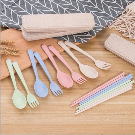 Set Sendok Travel Cutlery Box  / Set Alat Makan 3in1  / Sendok Garpu Sumpit Kotak Bahan Jerami / Set Sendok Garpu Sumpit / Peralatan Makan Traveling