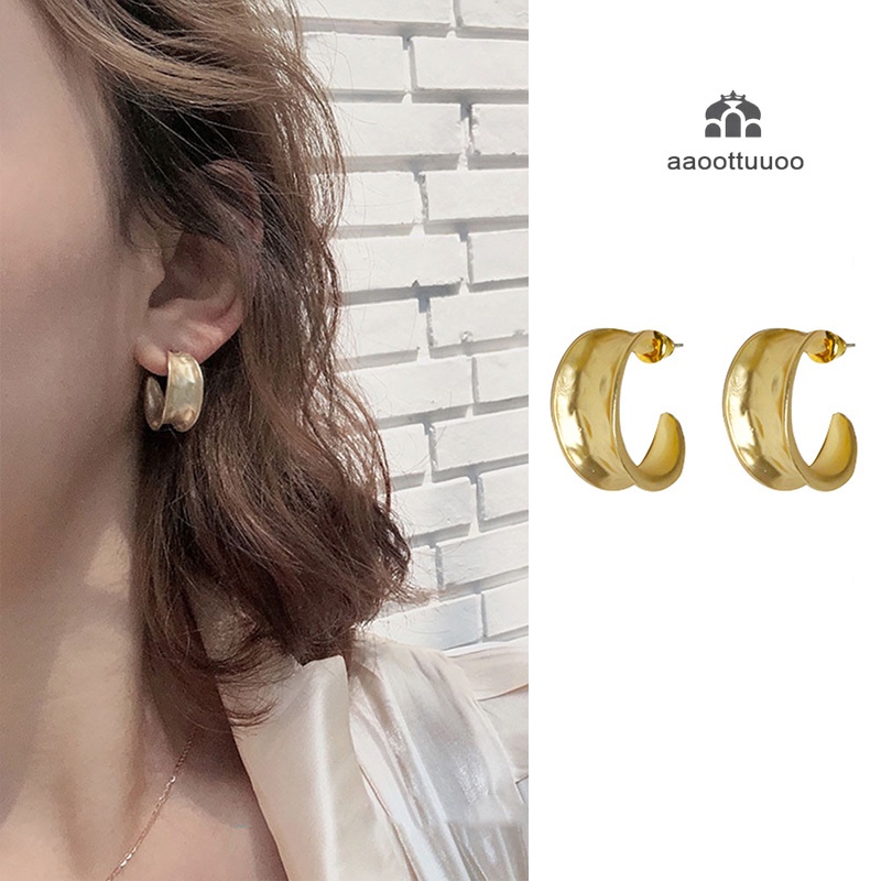 1pasang fashion retro Elegan Perhiasan Anting Tusuk Telinga Bentuk C Bahan metal Untuk Wanita