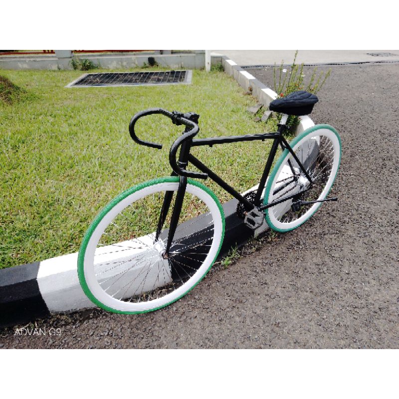 Sepeda fixie torpedo hitam stang dropbar balap