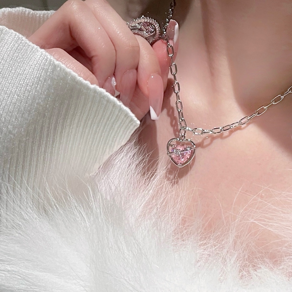 YEEZII Shiny Pink Zircon Pendant Necklace Choker Untuk Wanita Rantai Perak Berongga Kalung Perhiasan Aksesoris