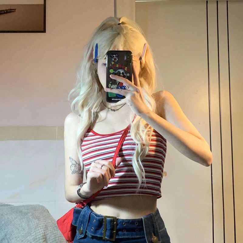 Red Pure Desired Hot Girl Striped Vest Kecil Suspender Wanita Musim Panas Pinggang Tinggi Ketat dan Tipis Pakaian Dalam dan Pakaian Luar Blus Pendek dengan Pusar