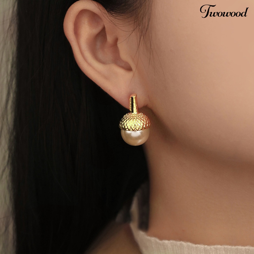 Twowood 1pasang Anting Pejantan Mutiara Imitasi High Gloss Electroplating Geometris Tahan Aus Dekorasi Hypoallergenic Fashion Wanita Liontin Anting Perhiasan Fashion