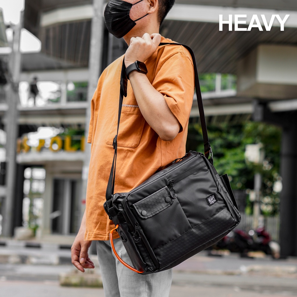 Heavy Official Shop - Tas Selempang Pria Heavy Kasual Premium Street Crossbody Laptop Message Bag