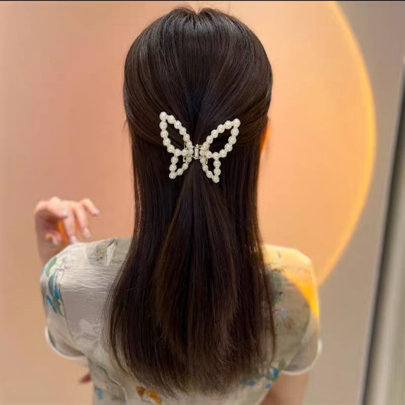 Jedai Kupu-Kupu Logam Mewah 7cm Jepit Rambut Alloy Jumbo Jepit Rambut Salon Bahan Besi Logam Motif Butterfly Metal Alloy Hair Claw Clips