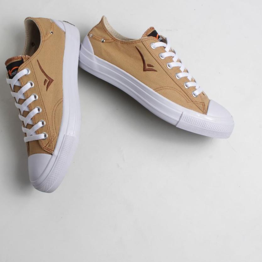 ➭ Vermillion New Basic Lowcut (LC) Caramel ►
