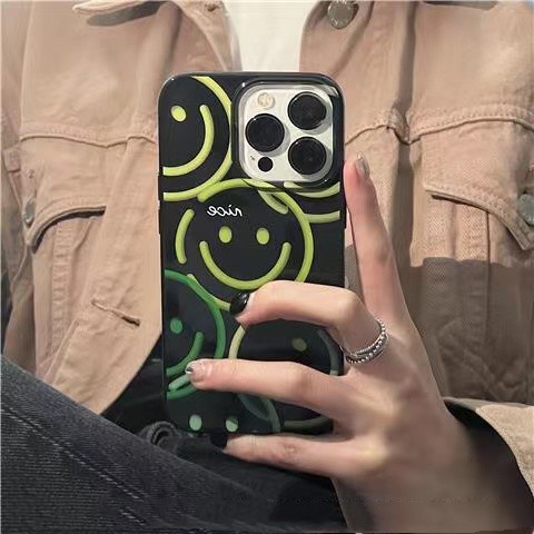 IPHONE Ins Hijau Smiley Face Cocok Untuk Iphone14 14pro 14plus 13 13mini 13pro 13prm iPhone12 7Plus 8Plus Xr XS 13 12mini Pro Max Empat Sudut Casing Ponsel Tahan Guncangan