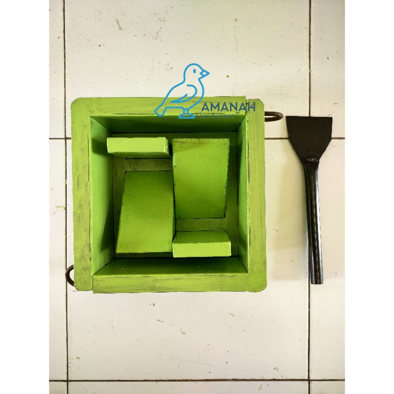 Cetakan loster angin-angin model W