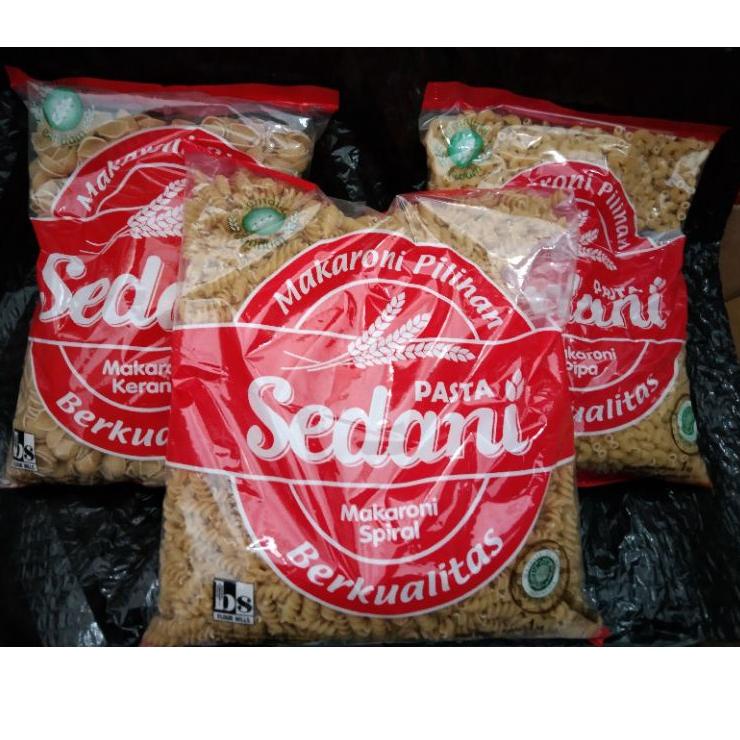 

>XC26619< Makaroni Sedani 1kg