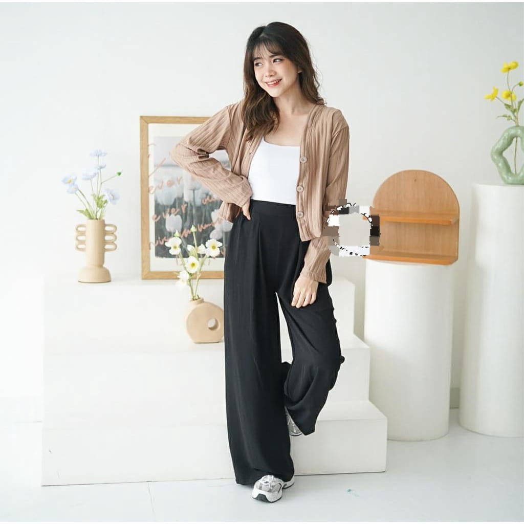 BEFAST - ZFS OOTD WANITA CARDIGAN LISA / AKEMI HORNET KNIT CROP CARDIGAN / Cardigan RIB Terbaru / Fashion Ala Style Wanita Korean / Outfit Daily Wanita / Cardigan Crop Polos Terlaris / Fashion Kekinian Remaja ABG Trendy / Outer Wanita Modis / Termurah