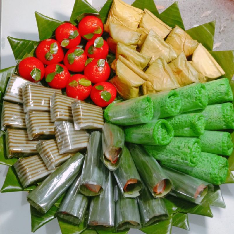 

Kue Tampah / Jajanan Pasar / Murah dan Enak