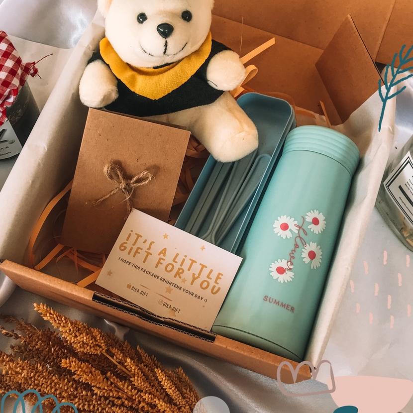 

♞ GIFT BOX/ HAMPERS/ GRADUATION/ BIRTHDAY/ ANNIVERSARY/ HAMPERS LEBARAN ☼