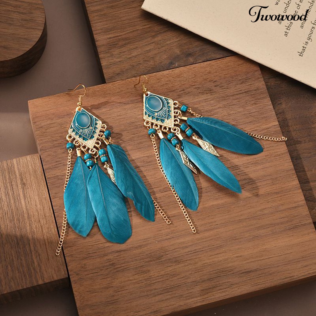 Twowood 1pasang Anting Kait Bohemian Tetes Minyak Geometris Persegi Panjang Liontin Temperamen Dekorasi Elegan Buatan Bulu Rumbai Menjuntai Anting Aksesoris Kostum