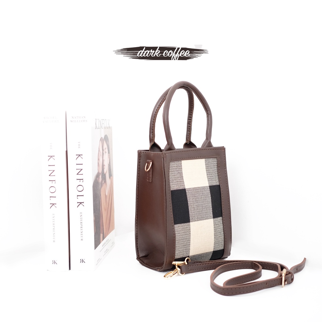 Sling Bag Cheryl - Tas Selempang Wanita