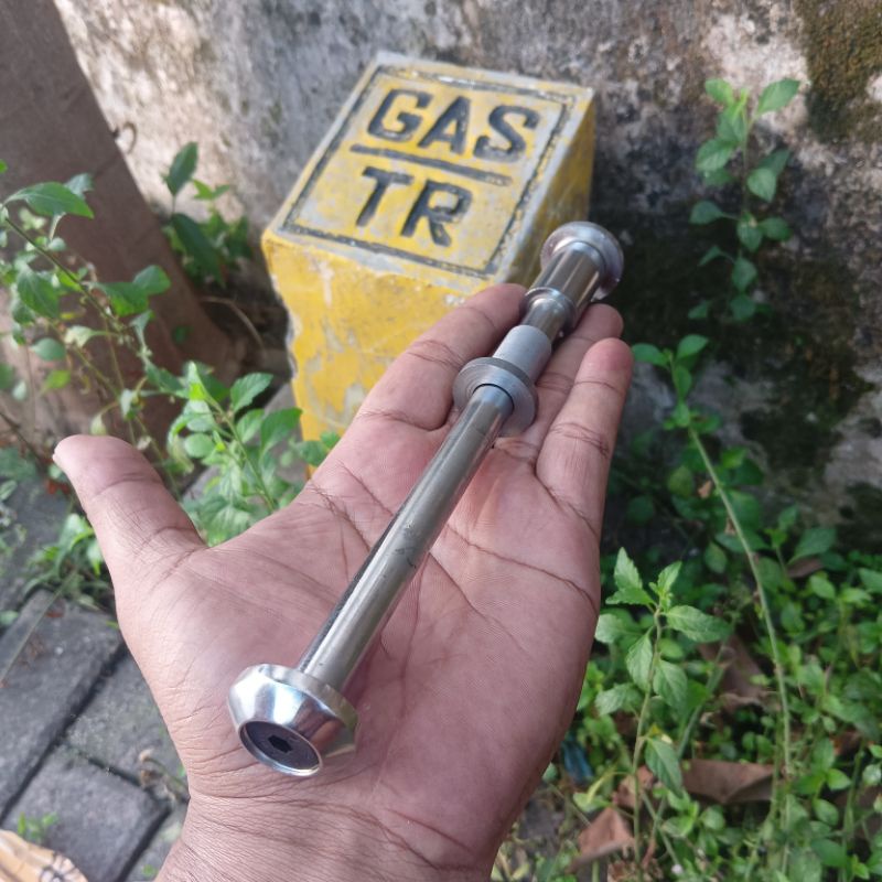 As roda depan shock shockbreaker ninja 150 pnp troumel depan lubang as 12mm/pnp laker 12mm