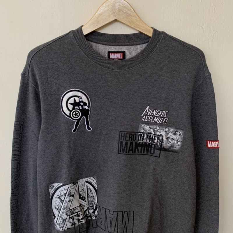 CREWNECK MARVEL AVENGERS x DESIGN UNITED FULLTAG