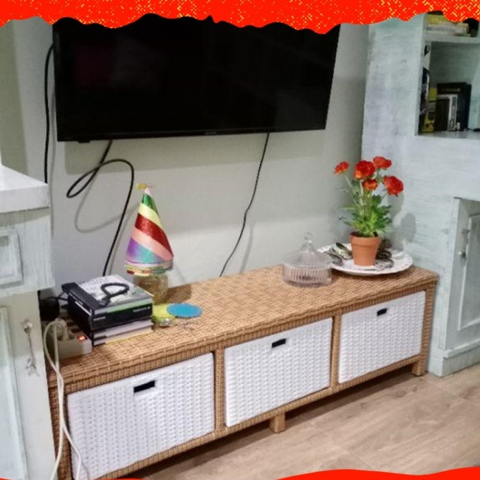 

Terlaris Buffet Rak Tv Lemari Laci 3 Panjang Kotak Rotan Sintetis Murah