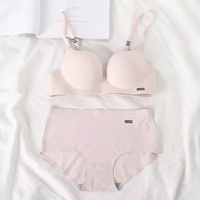 Set Pakaian Dalam Push Up Bra Tanpa Kawat Seamless Thin Girl BH Bra set celana dalam 201