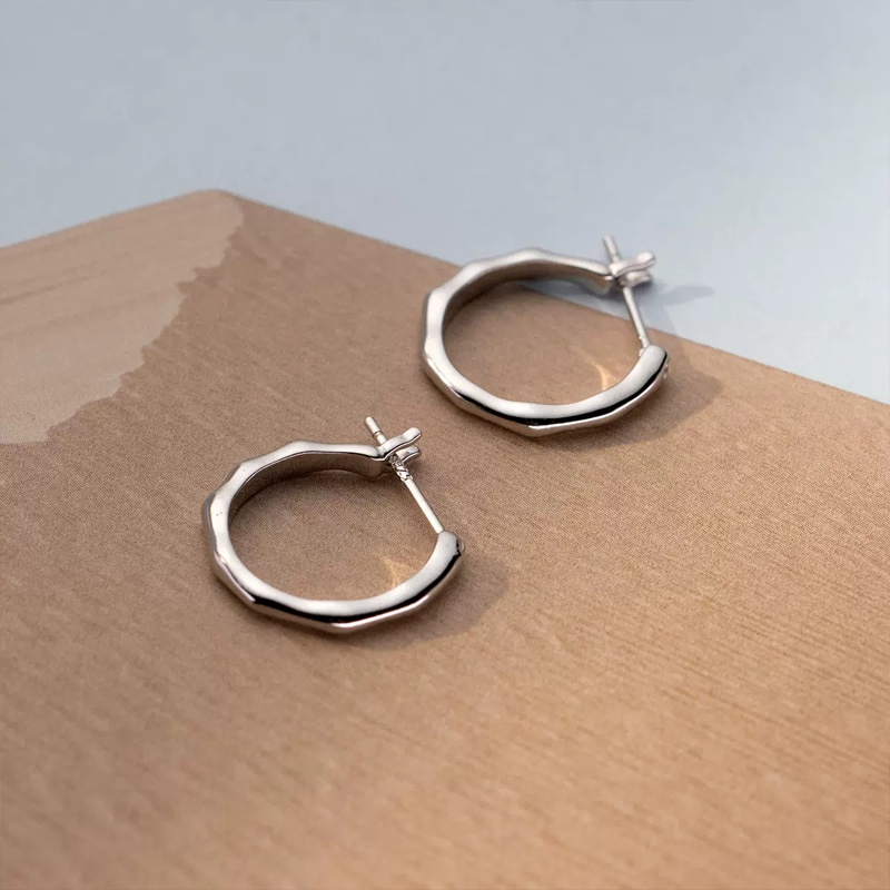 Papaozhu Keren Tidak Teratur Berongga Lingkaran Hoop Anting-Anting Untuk Wanita Gadis Sederhana Geometris Stud Anting Temperamen Telinga Aksesoris Harian