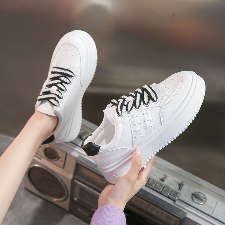 ( AMOUR ) Sepatu Sneakers Wanita Simple Hang Out Santai Premium Import Fashion Korea 5508