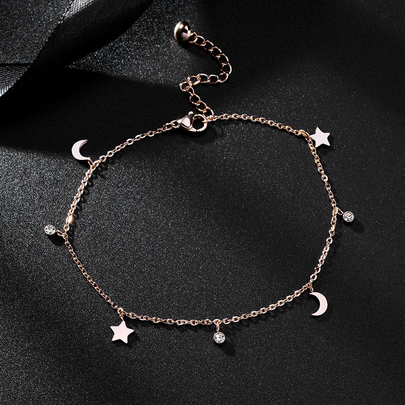 Gelang Kaki Bahan Titanium Steel 18k Warna Rose Gold Desain Bulan Bintang Gaya Korea Jepang Untuk Wanita