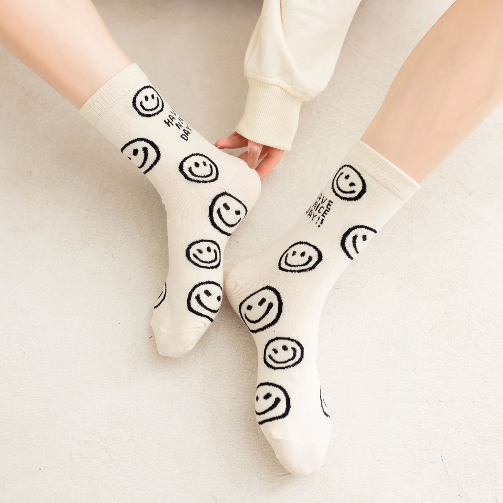 [littlecrab] Kaos Kaki Panjang Hitam Putih Smiley Emoticon Senyum Have A Nice Day Full Cotton Import Sock Stripe Smile Korean Style